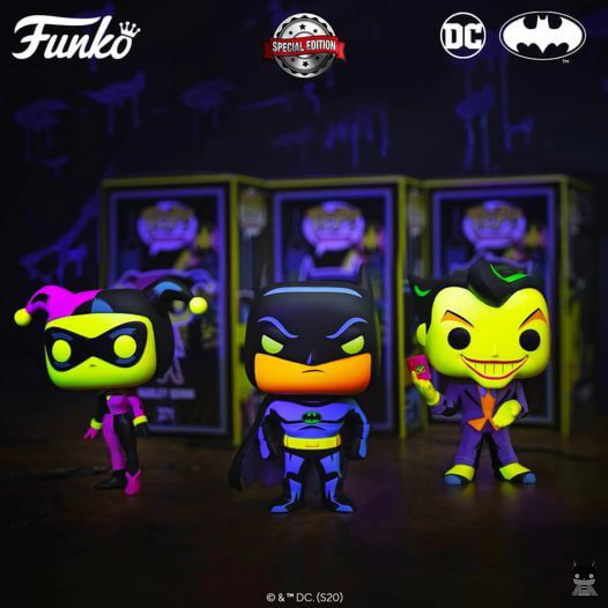 Les héros DC en POP Blacklight